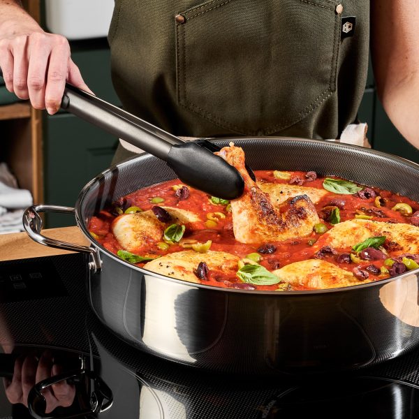 Hybrid Deep Sauté Pan with Lid. 10-QT