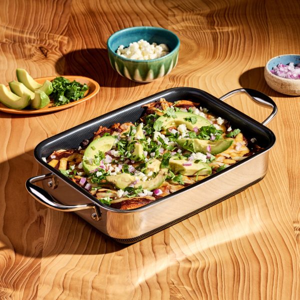 Hybrid Roasting Pan. 7 x 10