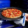 HexClad_01.29.24_25.jpg Hybrid Pizza Steel