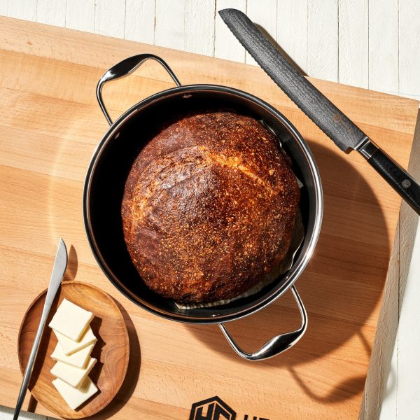 Hybrid Dutch Oven. 5-Qt