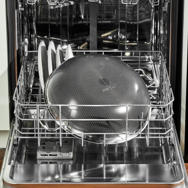 Hybrid Wok with Lid. 14″