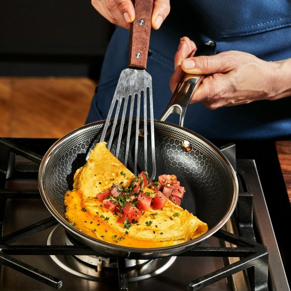 Hybrid Fry Pan with Lid. 8″
