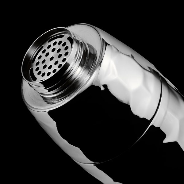 Cocktail Shaker. 25 oz (Chrome)