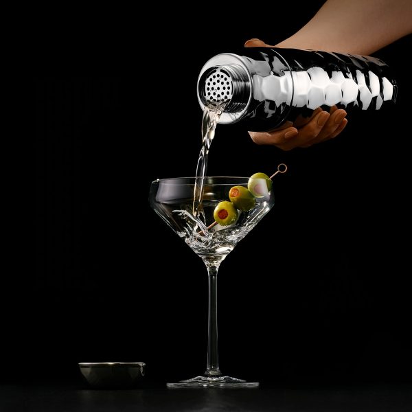 Cocktail Shaker. 25 oz (Chrome)