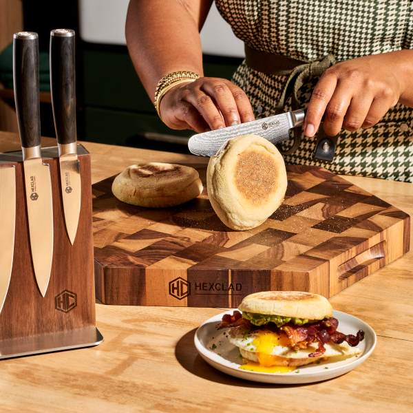 HexClad_EspressoPakkawoodSandwichKnife_05.27.26_KF_04-1.png Damascus Steel Studio Knife Set. 5-pc (Espresso)
