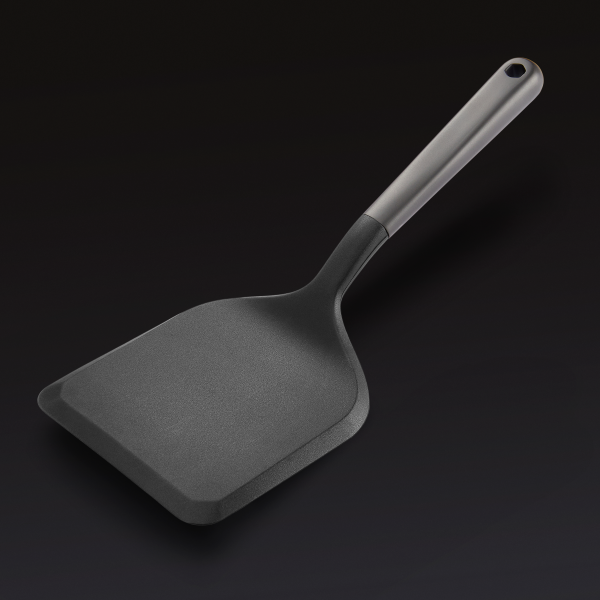 HexClad_GriddleTools_KWGT08-ST_WideTurner_Angled_Black_05251.png Griddle Tool Set. 4-pc