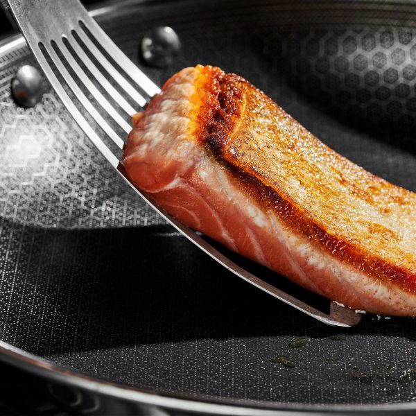 Hybrid Fry Pan with Lid. 7″