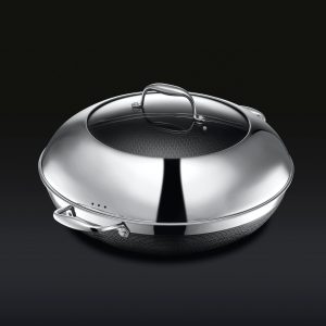 Hexclad_14inchWok_34_LID_BLACK.jpg Hybrid Wok with Lid. 14″