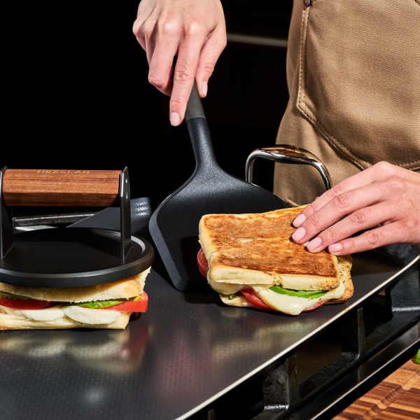 SmashBurgerPress.png Griddle Tool Set. 4-pc